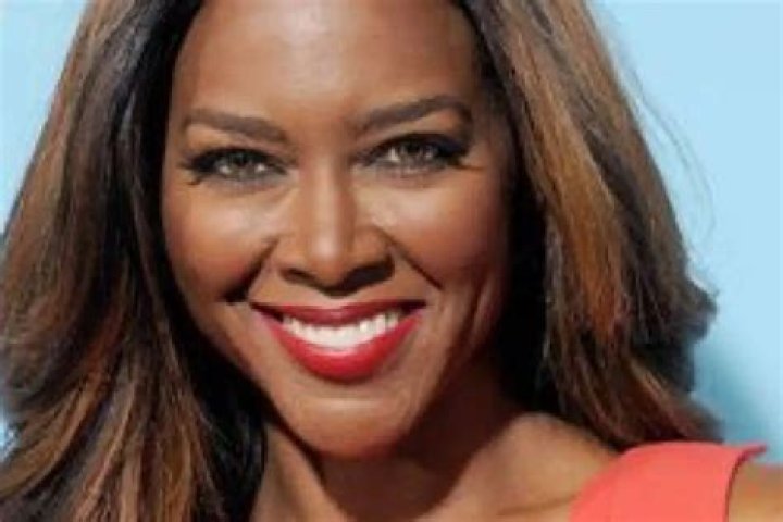 Kenya Moore Takes Fans Down The Memory Lane With This Throwback Photo Of Her Father, Sister, And Brother