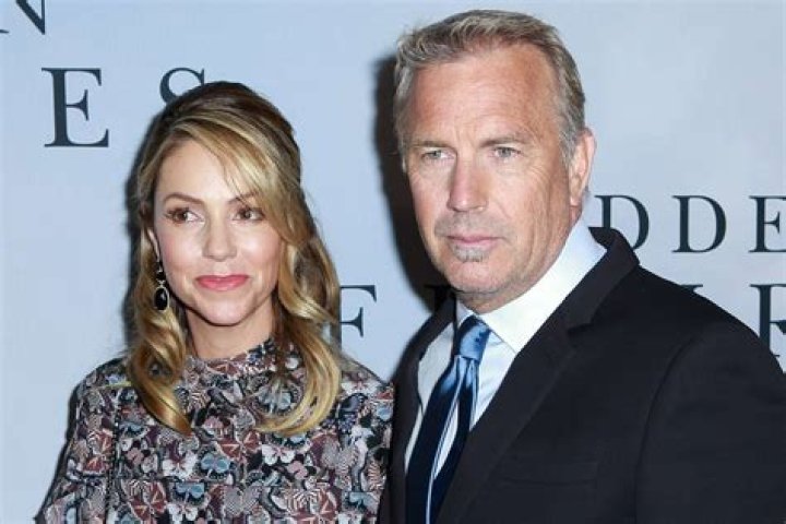 Kevin Costner’s wife files for divorce after 18 years of marriage