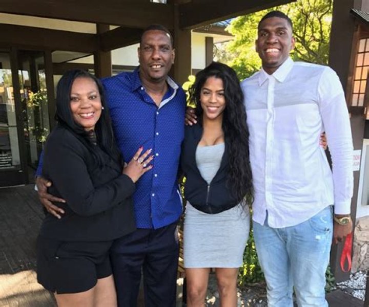 Is Kevon Looney married to Mariah Simone?