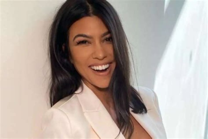 Kourtney Kardashian Puts On A Daring Display In An Inamorata Woman Two-Piece Bathing Suit