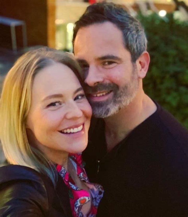 Kristin Booth Bio, Wiki, Age, Height, Parents, Husband, Tim Ware, Children, Net Worth, Movies and TV Shows