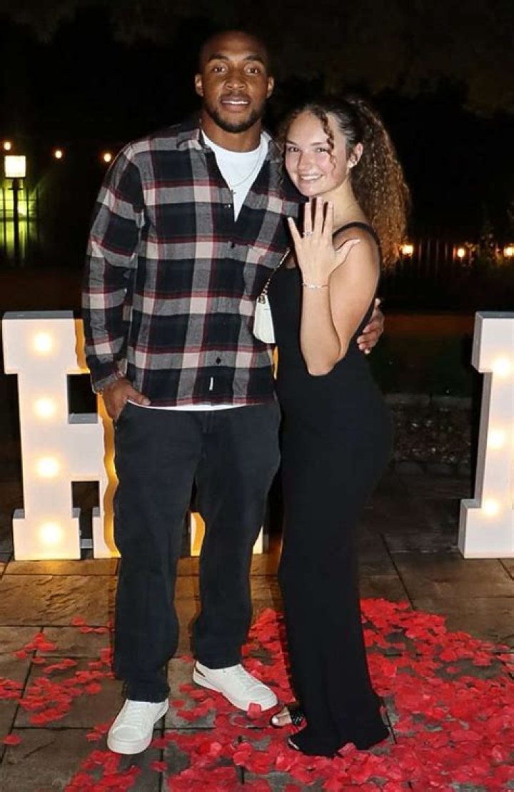 Krystle Henderson Married, Height, Net Worth, Husband, Children