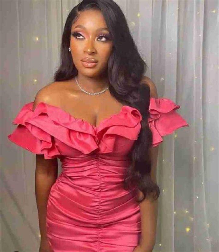 Larissa Yasmin Lorenco Biography: Age, Instagram & Net Worth