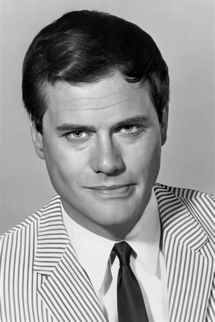 Larry Hagman Biography - Facts, Childhood, Family Life & Achievements
