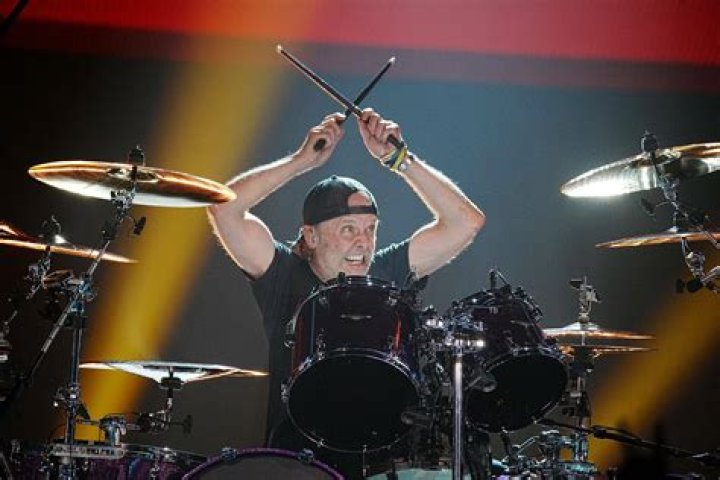 Lars Ulrich Biography - Facts, Childhood, Family Life & Achievements