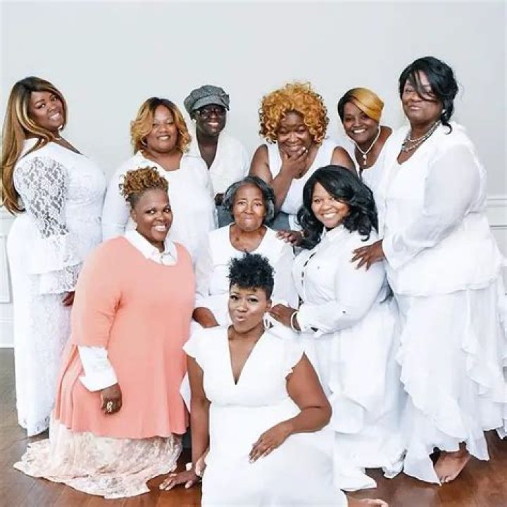 Meet Phyllis, June, Melonda, Dejuaii, Leslie, Latrice and Lydia