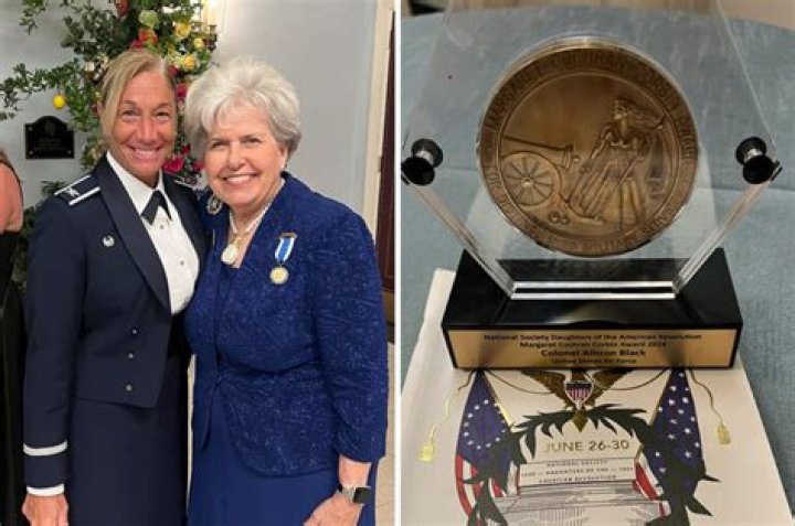 Laura-Leigh’s net worth, biography, fact, career, awards and life story