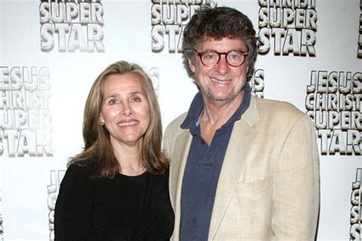 Laura Shusterman Wikipedia, Biography, Age, Height, Husband(Michael Cohen) Net Worth