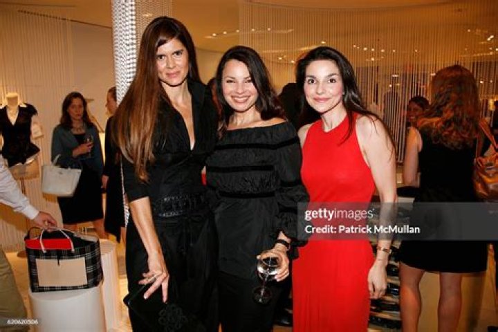 Dr. Leila Thanasoulis, MD – Brooklyn, NY