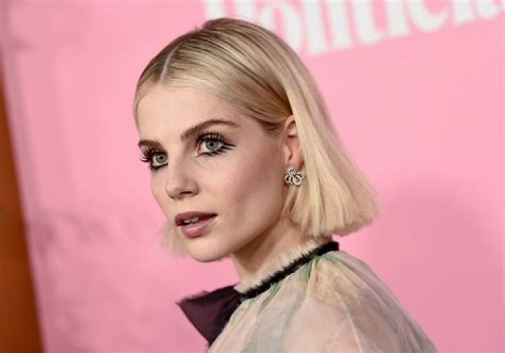 Lucy Boynton Bio, Wiki, Age, Height, Husband, Bohemian Rhapsody, Movies, and Net Worth.
