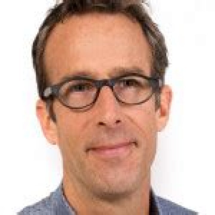 Dr. Luis Valls, MD – Portland, OR