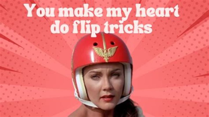 Lynda Carter offers up some vintage ‘Wonder Woman’ Valentines for fans to use