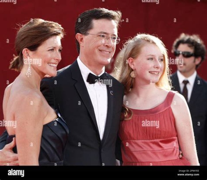 Madeline Colbert (Stephen Colbert Daughter) Bio, Age, Height, Wiki, Boyfriend, Net Worth