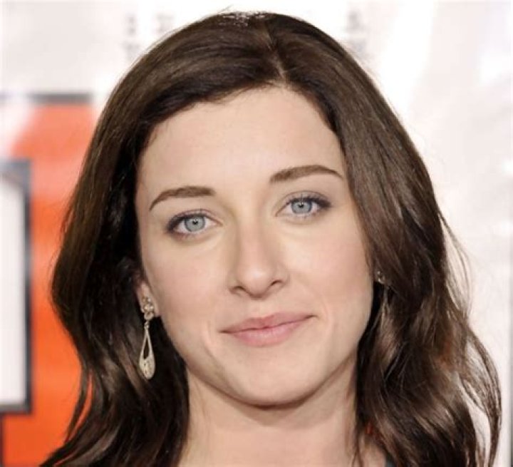 Margo Harshman Bra Size, Age, Weight, Height, Measurements