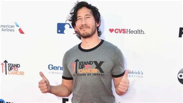 Markiplier shows off in this unexpectedly, but deservedly viral shirtless pic