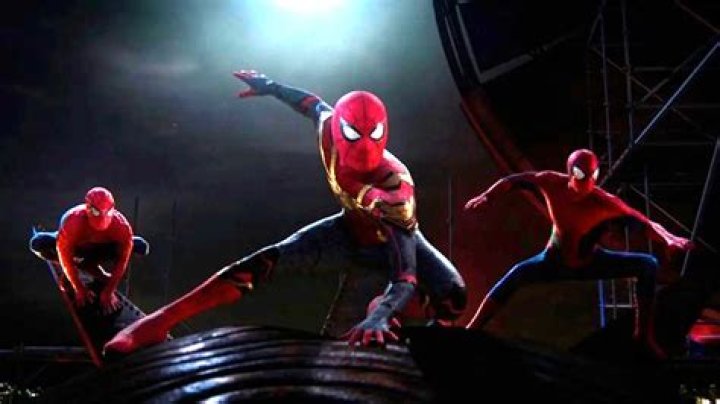 Marvel fans debate how much Spider-Man pulls his punches