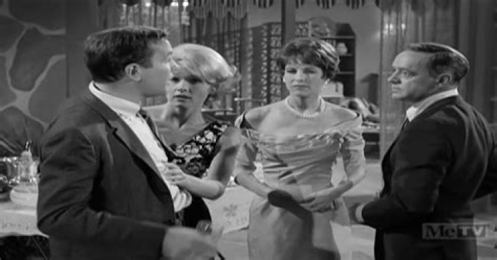 Mary Foskett Wiki: Salary, Married, Wedding, Spouse, Family