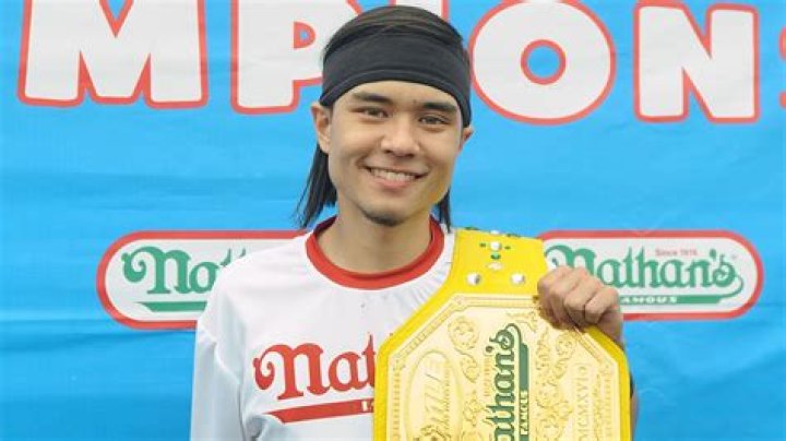 Matt Stonie Biography - Facts, Childhood, Family Life & Achievements