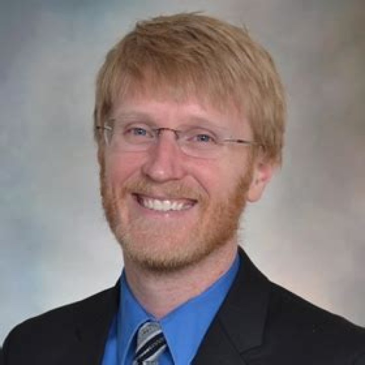 Dr. Matthew (Deyo-Svendsen) Cabrera Svendsen, MD – Barron, WI