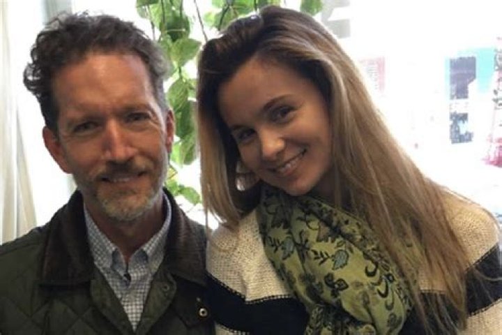 Meet Evathefreakindiva Parents Doug Benefield And Renee Benefield, What Happened To Her Father? Murder Case Details