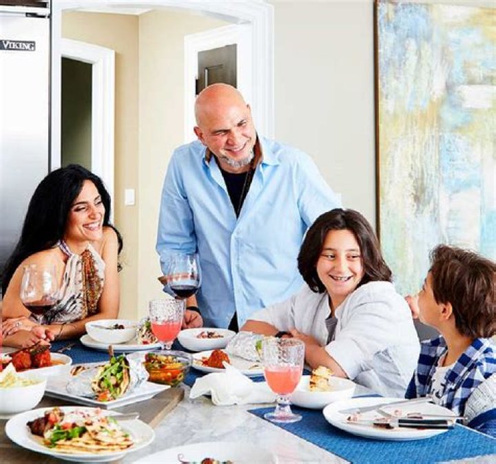 Meet Michael Psilakis Wife Anna Marie Caputo | Children And Relationship Timeline