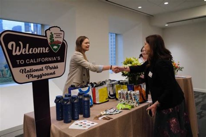 Meredith Liu Obituary, Funeral Arrangements, Dartmouth College Student