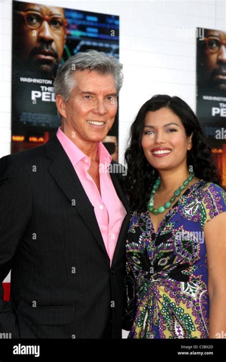 Michael Buffer family, wife, children, parents, siblings