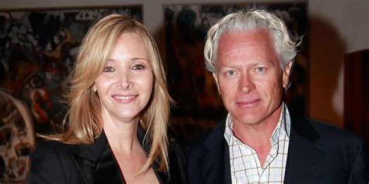 Michel stern bio: age, wiki, net worth, wife – Lisa Kudrow