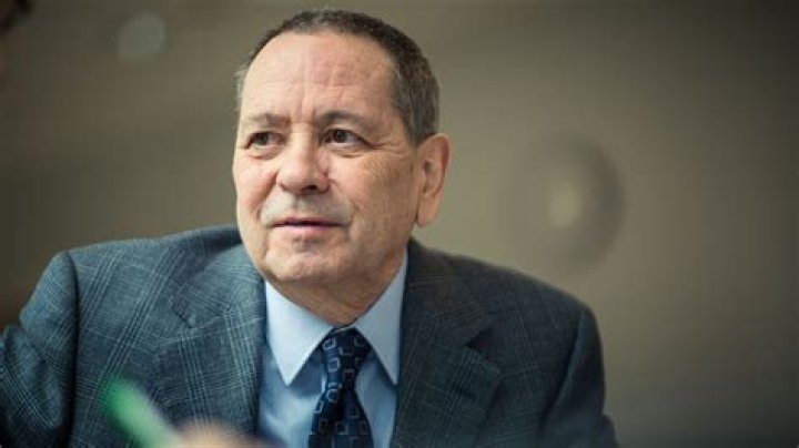 
Mike Schussler Cause Of Death Was Cancer, Renowned Economist Passed Away 