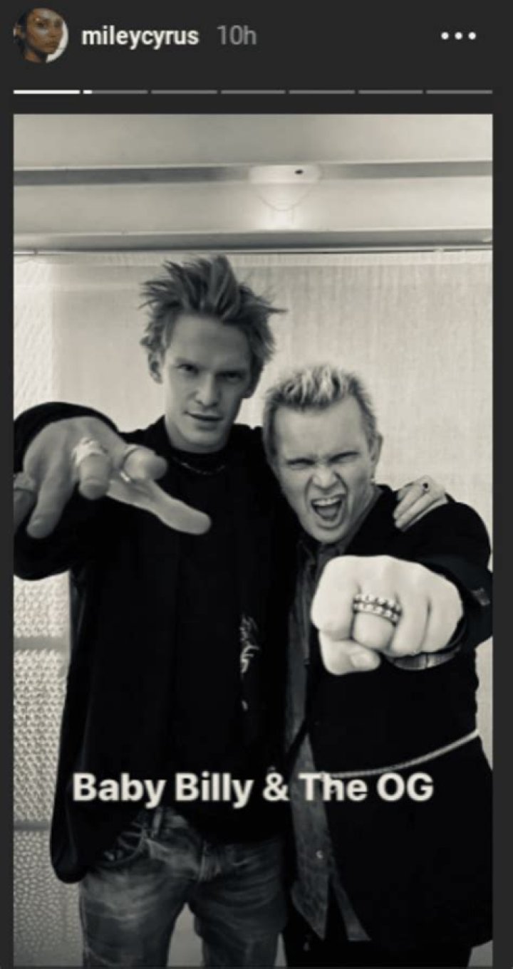 Miley Cyrus And Cody Simpson Are Still A Couple And People Think He Looks Like Billy Idol