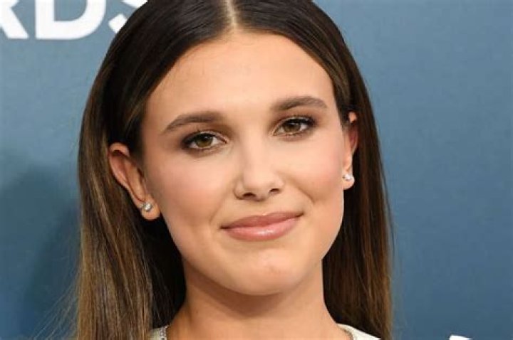 Millie Bobby Brown Rocks Long Blonde Hair And Cute Summer Clothes In New Pic With Her Adorable Dog!