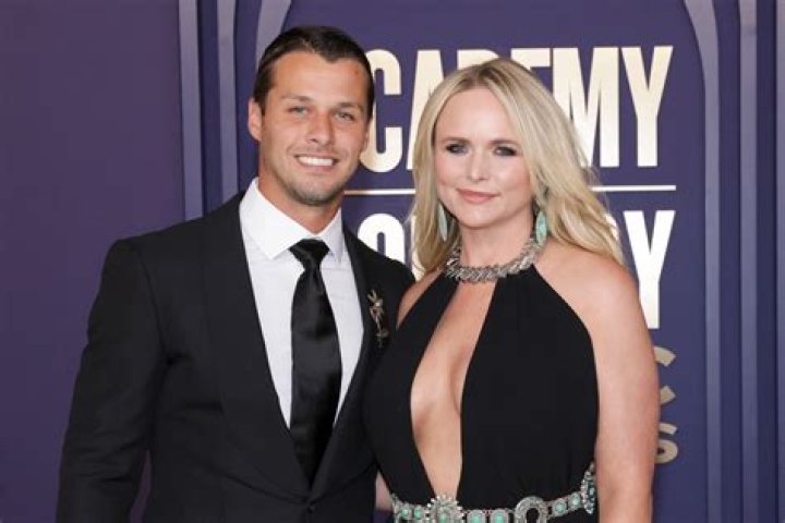 Miranda Lambert’s New Hubby Had His Eye On Her For A Long Time – He’s A ‘Country Music Fanatic,’ Source Says