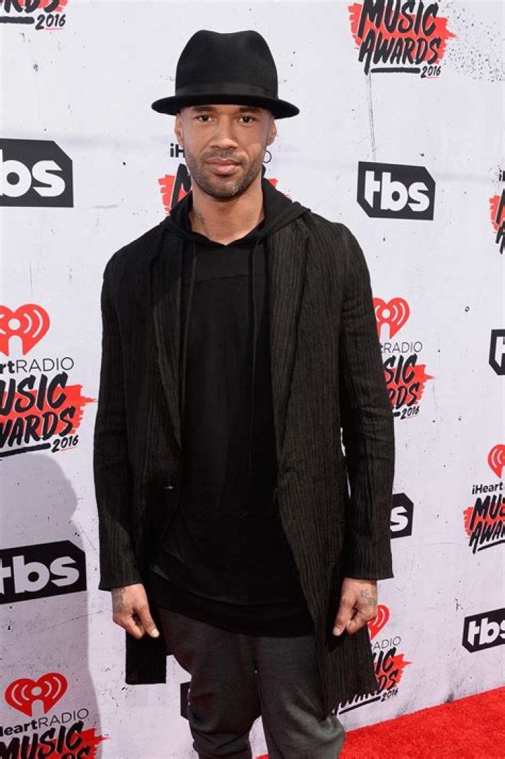 Mr. Probz Height, Weight, Net Worth, Age, Birthday, Wikipedia, Who, Nationality, Biography