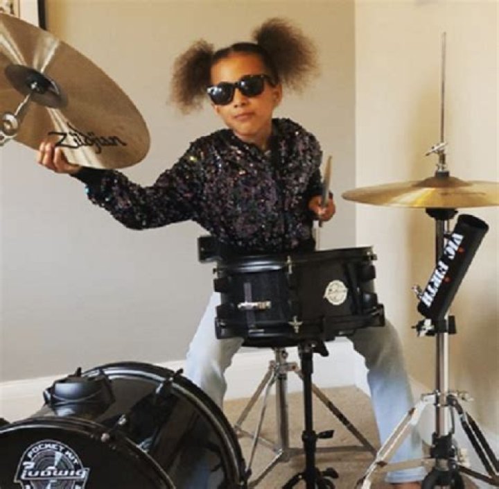 Nandi Bushell Parents: Age, Wiki, Bio Facts on Argos Drummer Girl