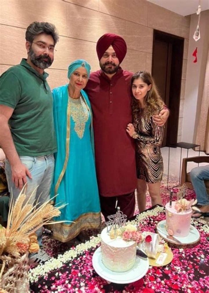 Navjot Kaur Gill Height, Weight, Net Worth, Age, Birthday, Wikipedia, Who, Instagram, Biography