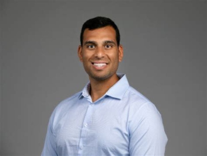 Dr. Neal Mehta, MD – Chicago, IL