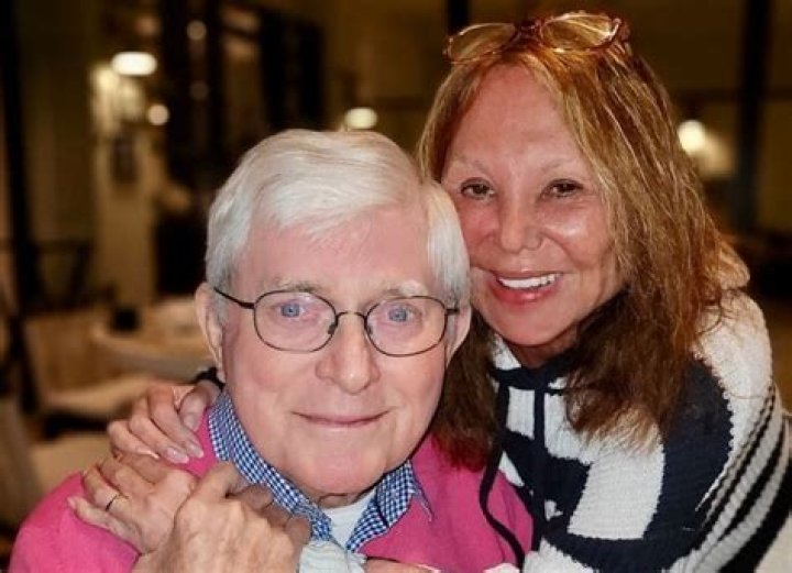 Neil Everett Bio, Age, Height, Family, Wife, Kids, ESPN, Networth