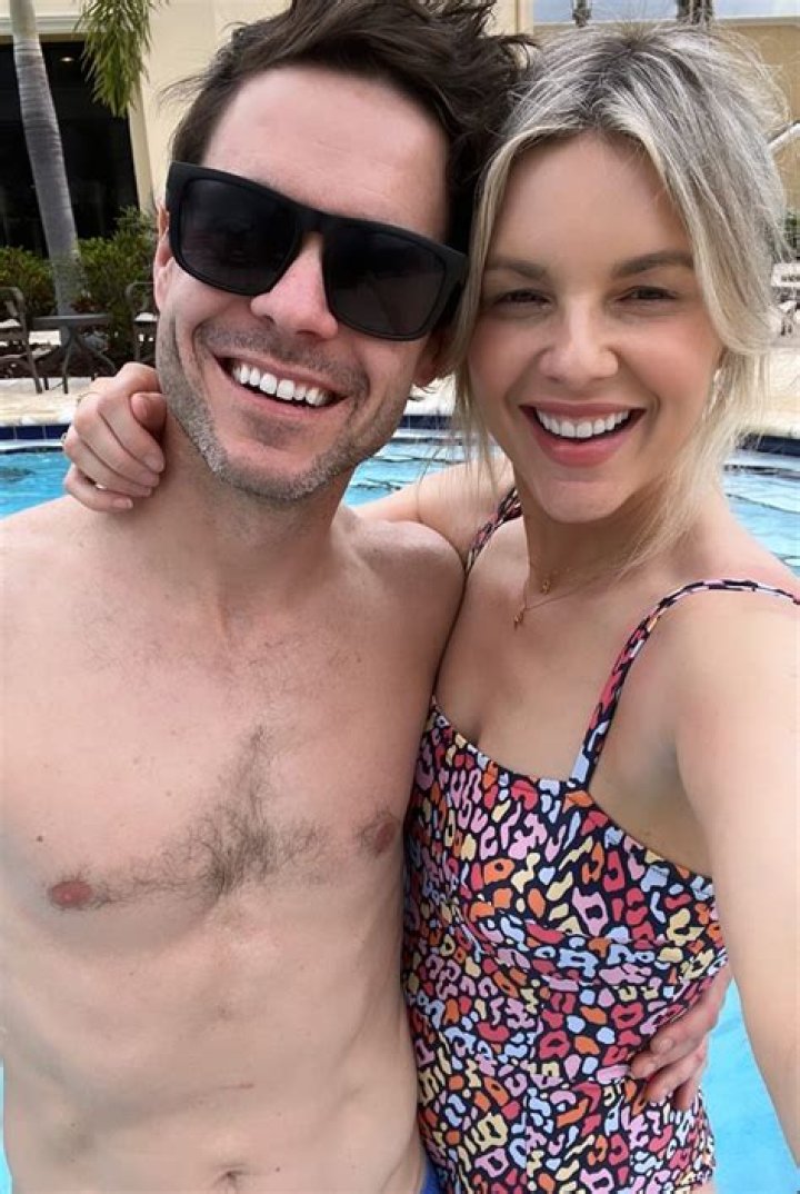 Ali Fedotowsky Manno in Bathing Suit is "Grateful" — Celebwell