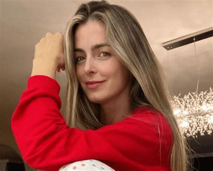 Cristina Hurtado in Bathing Suit Has "a Little Getaway" — Celebwell