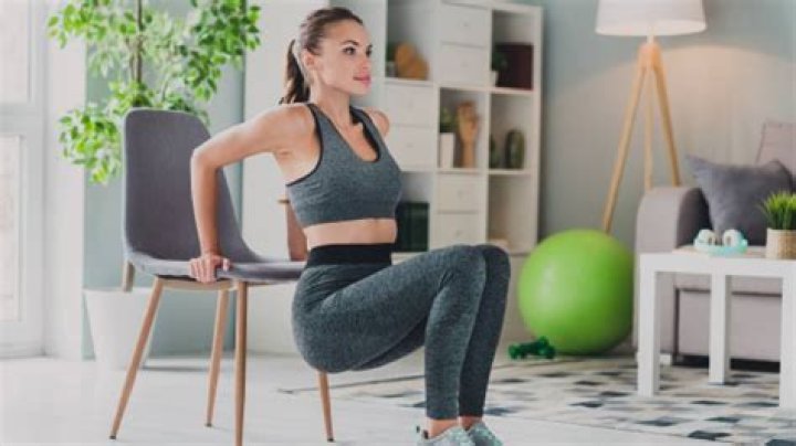 Iskra Lawrence Reveals "Foolproof" Way to Exercise — Celebwell
