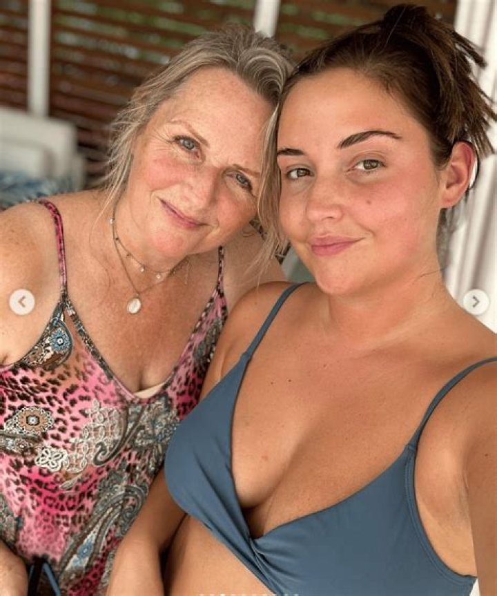 Jacqueline Jossa in Bathing Suit Shares "Memories" — Celebwell