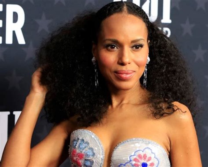 Kerry Washington in Bathing Suit Shares "Jamaica, Just the Way You Like it" — Celebwell