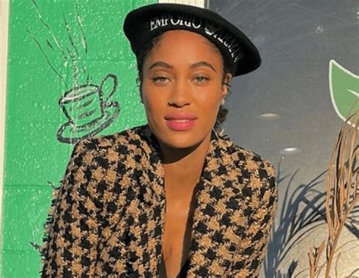 Track and Field Star Queen Harrison Claye In Swimsuit Says “Sun Is My Filter” — Celebwell