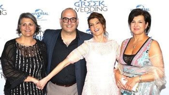 Nia Vardalos siblings: Meet Nancy Vardalos Ginakes, Marianne Vardalos
