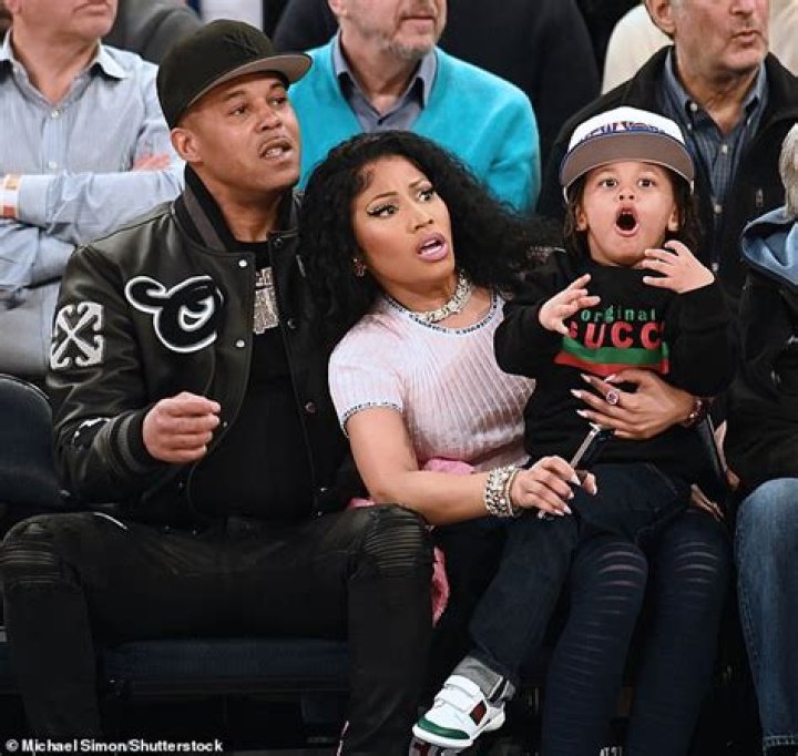 Nicki Minaj family, husband, children, parents, siblings
