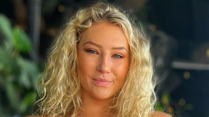 Nikkita Lyons Shares Swimsuit Video Saying "Escape the Ordinary"