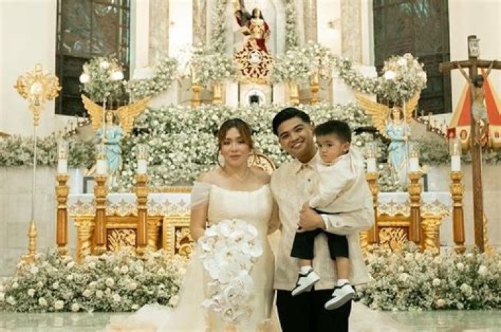 Nonrev Daquina Age Wikipedia: How Old Is Angeline Quinto Partner? Married Or Engaged