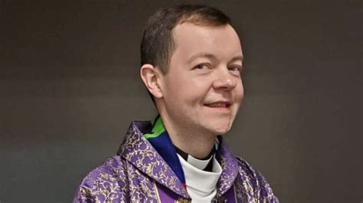 Padre Adam Kotas Height, Weight, Net Worth, Age, Birthday, Wikipedia, Who, Nationality, Biography