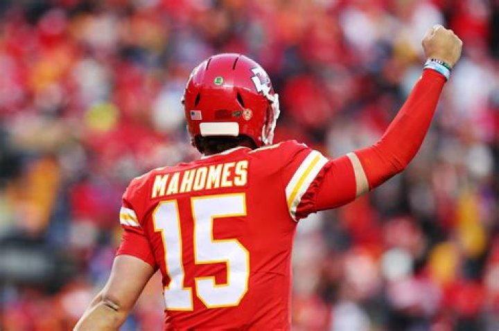 Patrick Mahomes II Biography - Facts, Childhood, Family Life & Achievements