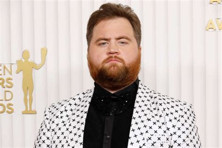 Paul Walter Hauser Biography - Facts, Childhood, Family Life & Achievements